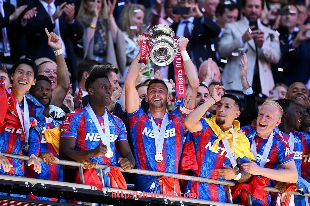 华体会hth-法甲里昂历史积分榜数据与其排名变化